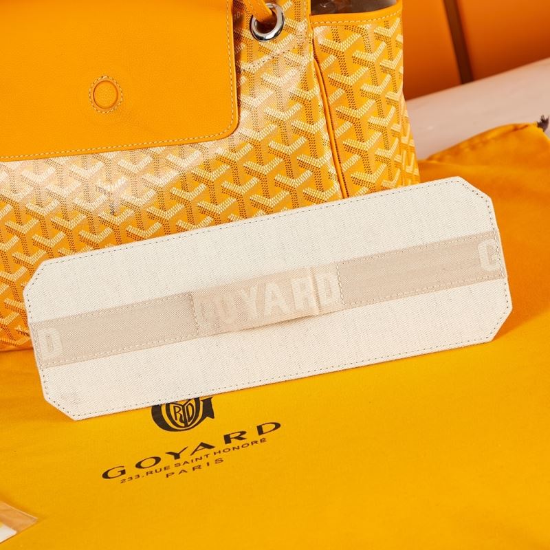 Goyard Shopping Bags